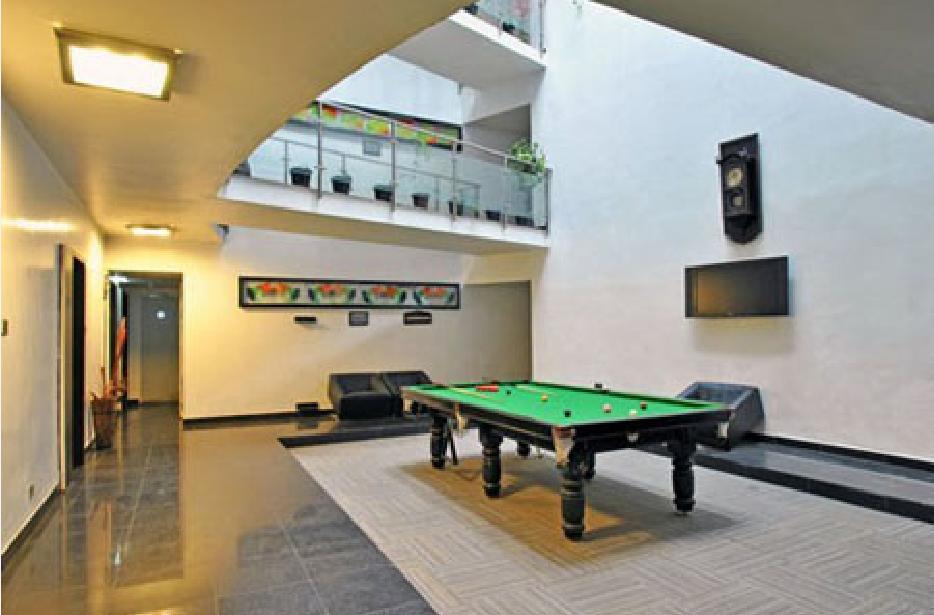 Hotel T.A.P. Gold Crest Бангалор Экстерьер фото